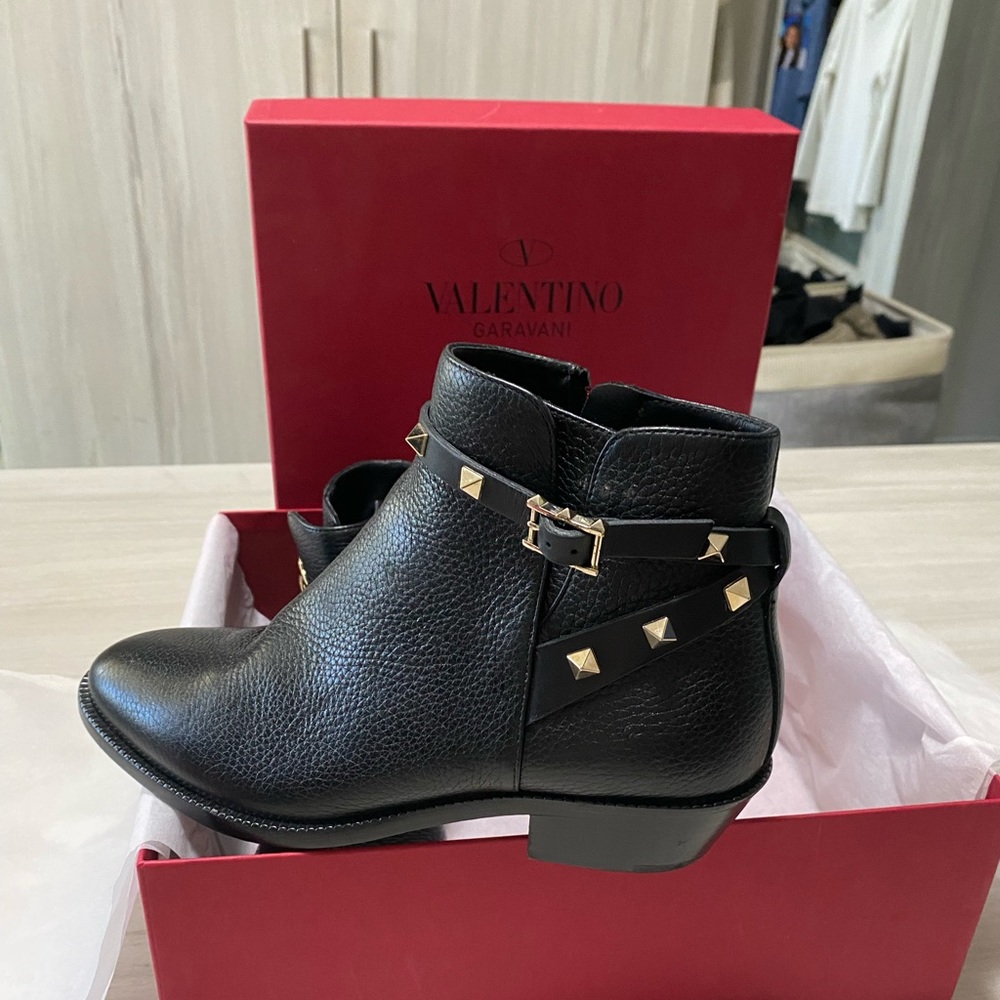 Rockstud Buckle strap